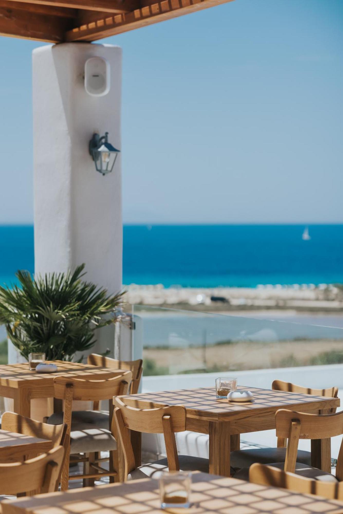 Naxos Grand Hotel Naxos City Exterior foto